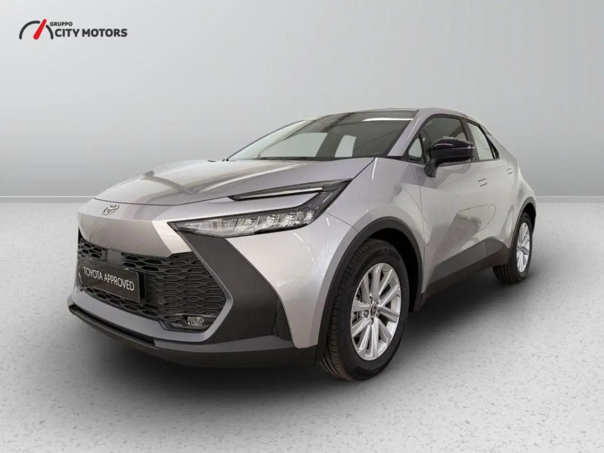 Toyota Toyota C-HR nuova a Monza e Brianza
