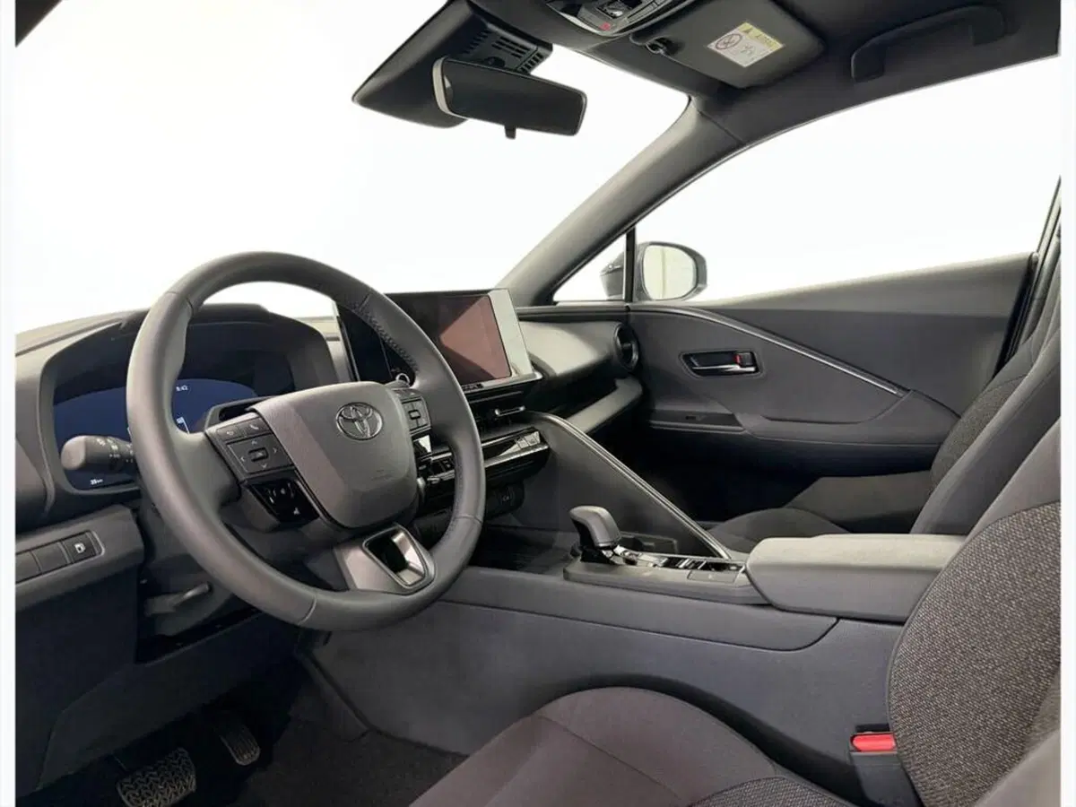 Toyota Toyota C-HR nuova a Monza e Brianza (10)