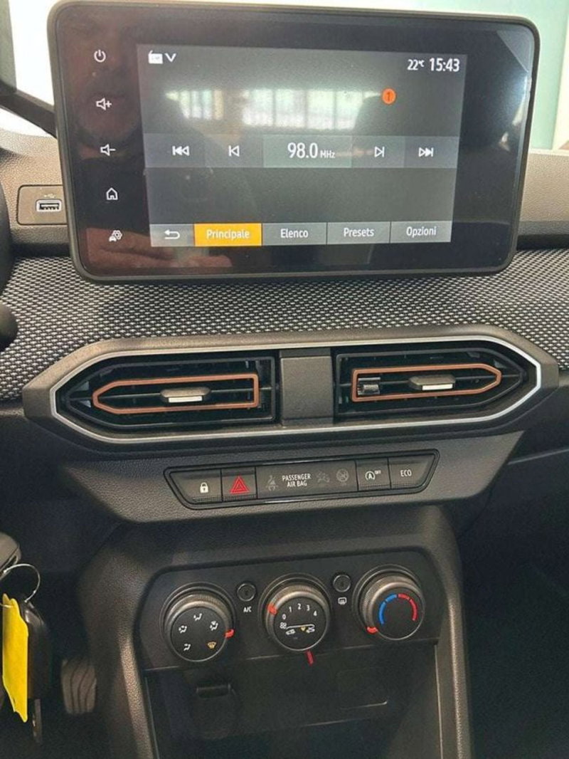 Dacia Sandero usata a Firenze (11)
