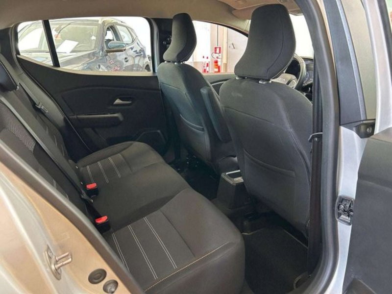 Dacia Sandero usata a Firenze (9)