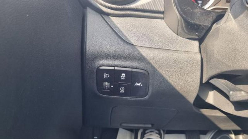 Hyundai i10 usata a Savona (12)