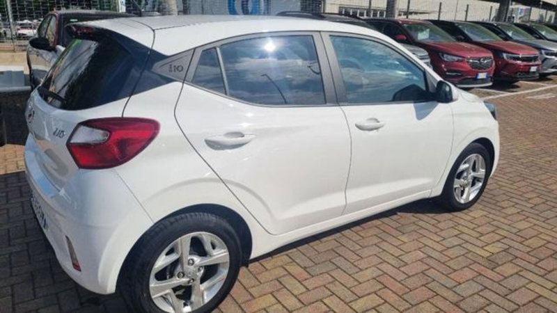 Hyundai i10 usata a Savona (18)