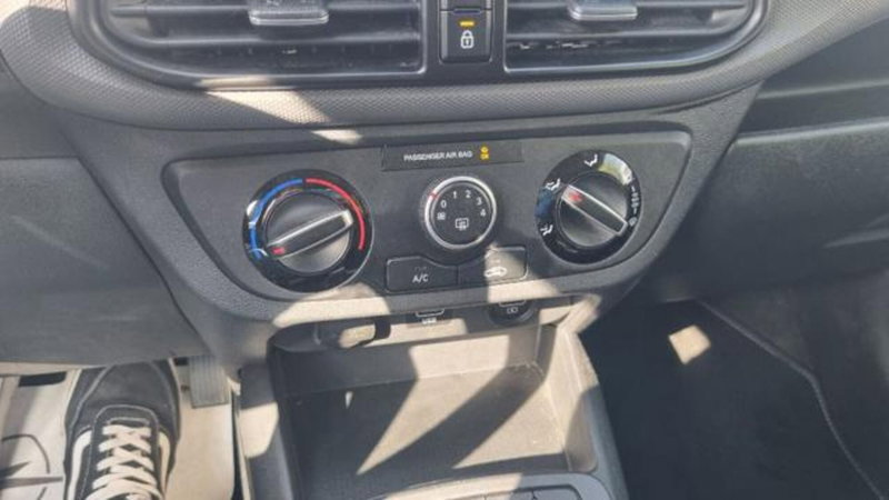 Hyundai i10 usata a Savona (7)