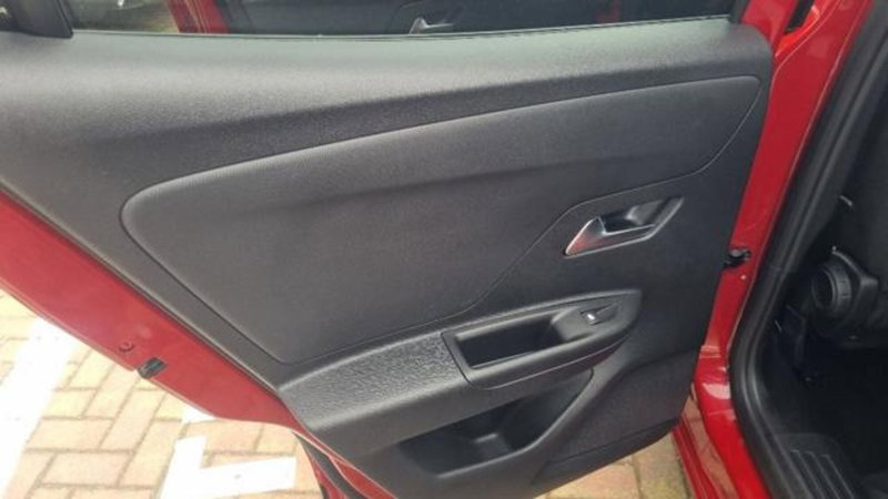 Opel Mokka usata a Savona (18)