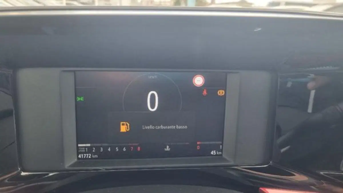 Opel Mokka usata a Savona (5)
