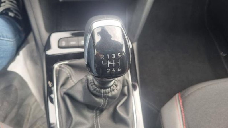 Opel Mokka usata a Savona (8)