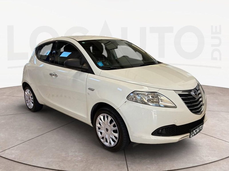 Lancia Ypsilon usata a Torino (2)