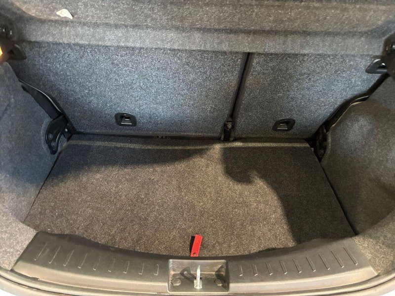 Lancia Ypsilon usata a Torino (8)