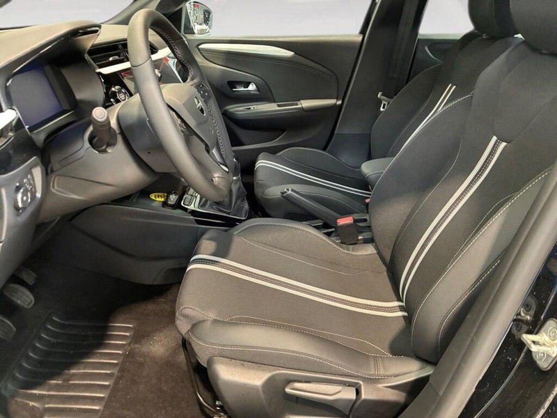 Opel Corsa nuova a Torino (7)