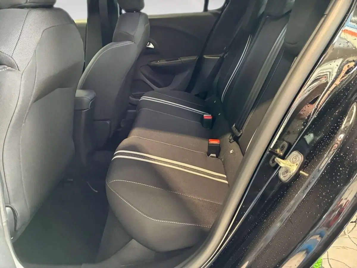 Opel Corsa nuova a Torino (8)