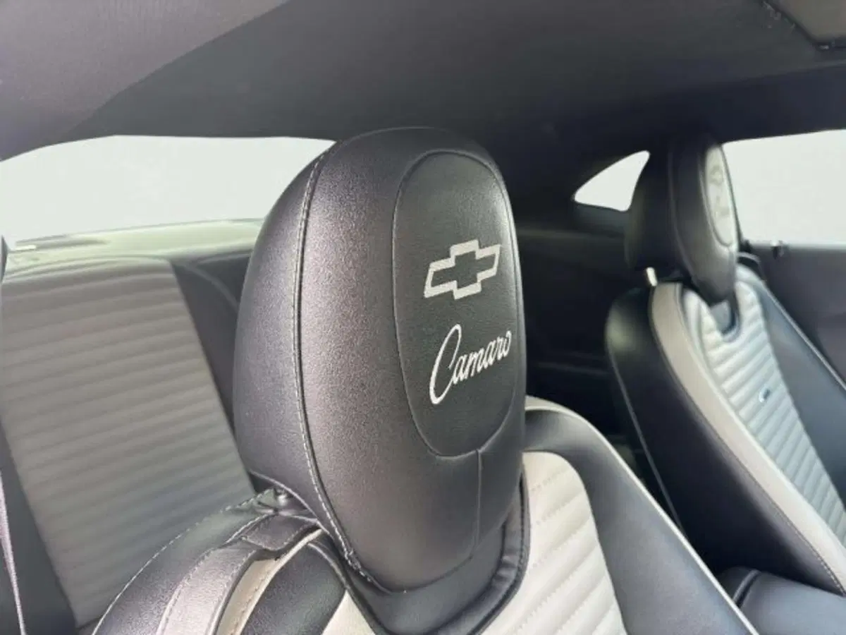 Chevrolet Camaro Coupé usata a Firenze (16)
