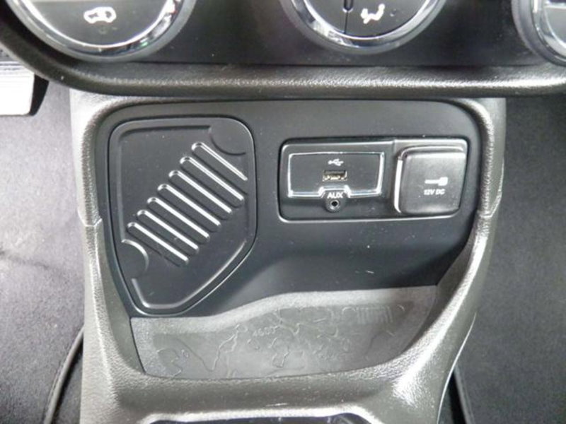 Jeep Renegade usata a Firenze (13)