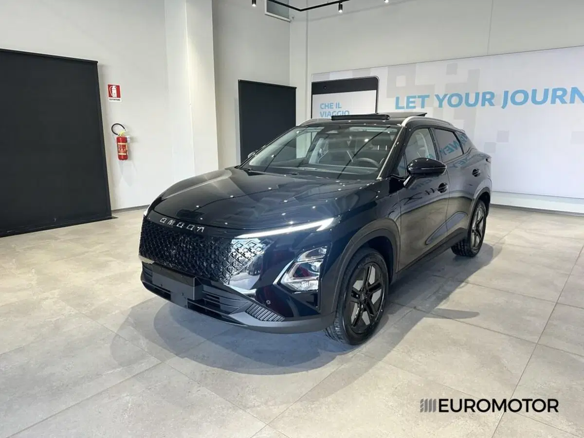 Omoda Omoda 5 SHS-H nuova a Bari