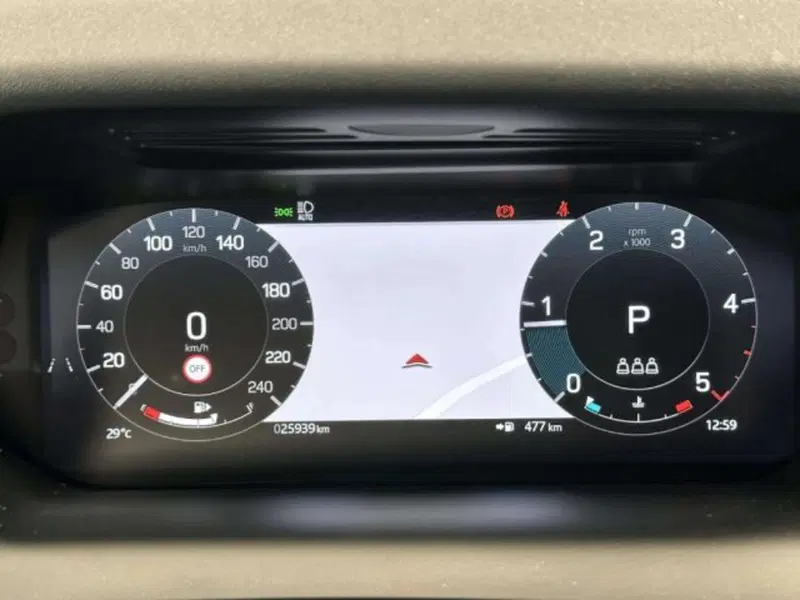 Land Rover Discovery Sport usata a Siena (15)