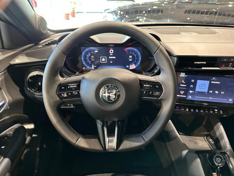 Alfa Romeo Junior nuova a Sondrio (13)