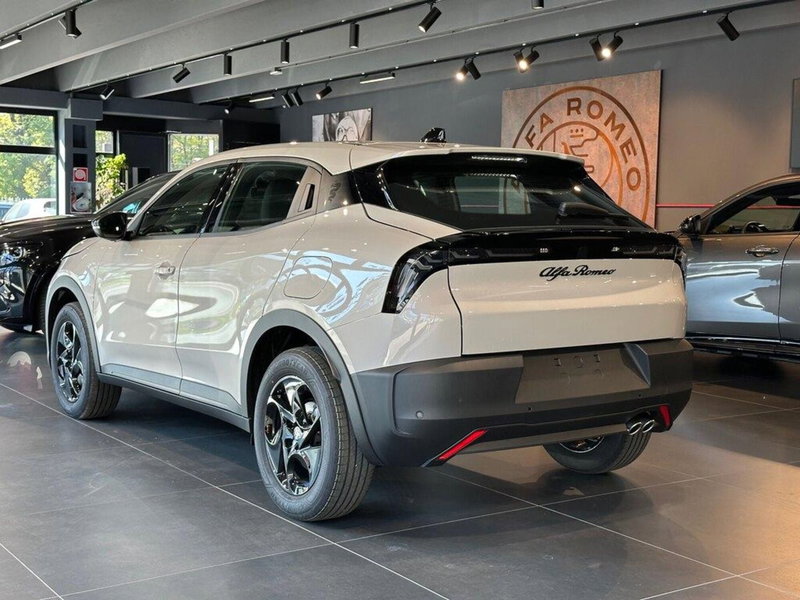 Alfa Romeo Junior nuova a Sondrio (3)