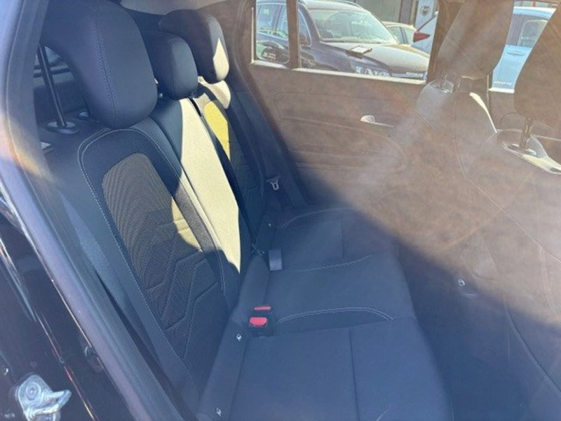 Jeep Avenger usata a Macerata (11)