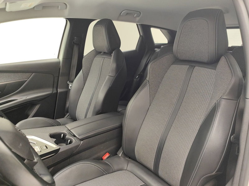 Peugeot 3008 usata a Como (12)