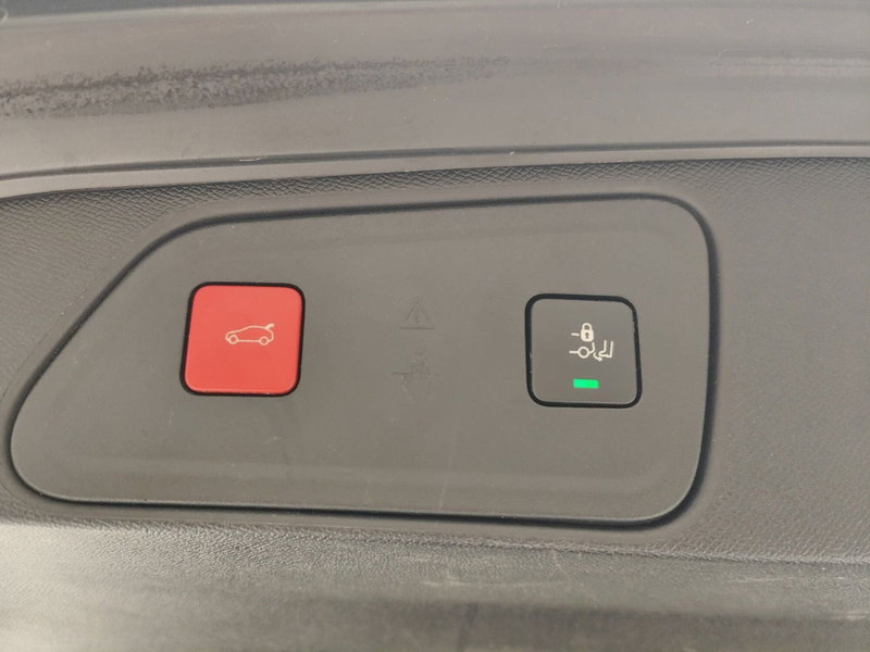 Peugeot 3008 usata a Como (17)