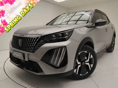 Peugeot 2008 1.2 hybrid GT 145cv e-dcs6 del 2025 usata a Erba