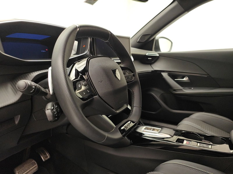 Peugeot 2008 usata a Como (9)