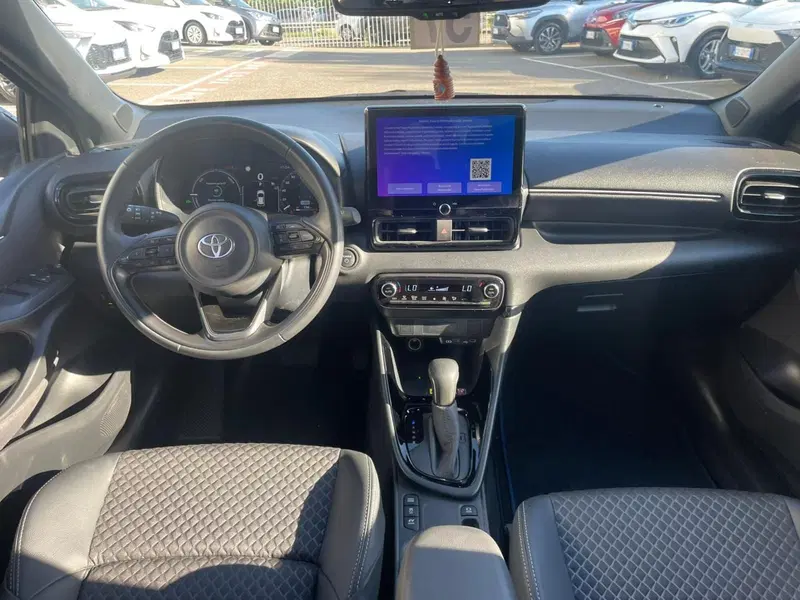 Toyota Yaris usata a Piacenza (10)