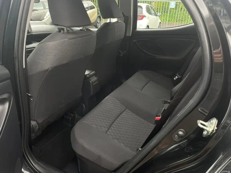 Toyota Yaris usata a Piacenza (13)