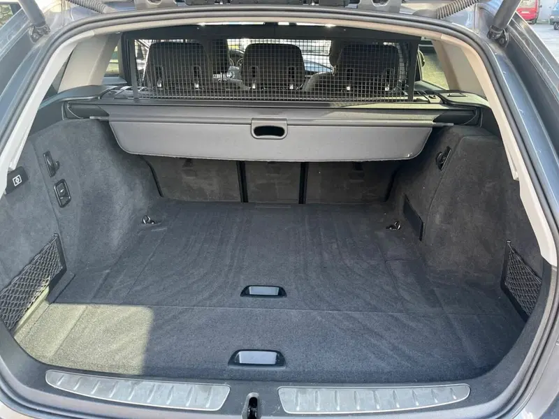 BMW Serie 3 Touring usata a Sondrio (12)
