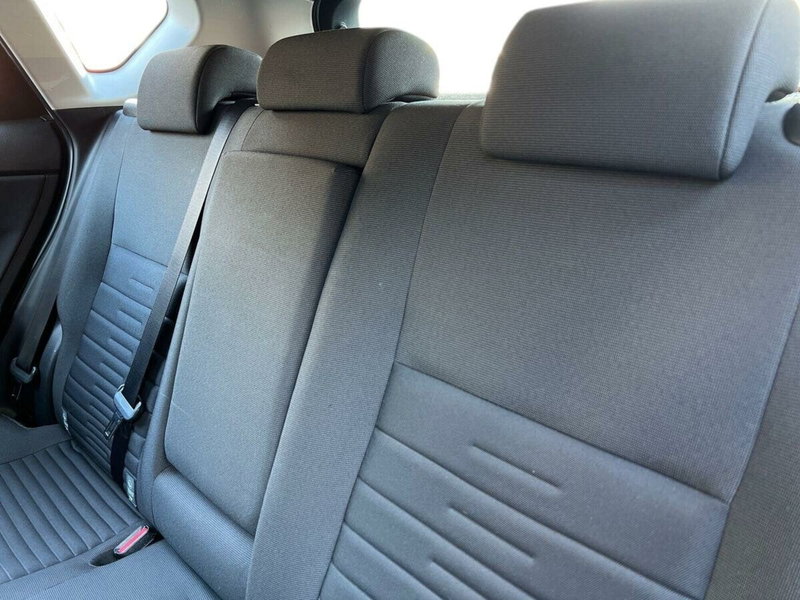 Toyota Auris usata a Sondrio (11)