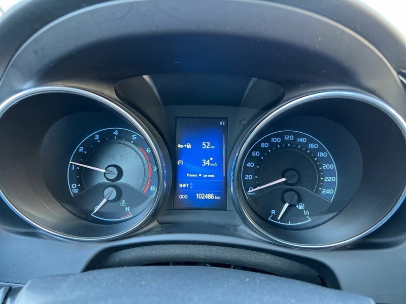 Toyota Auris usata a Sondrio (9)