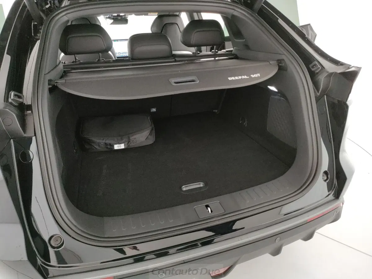 Changan Deepal S05 nuova a Caserta (8)