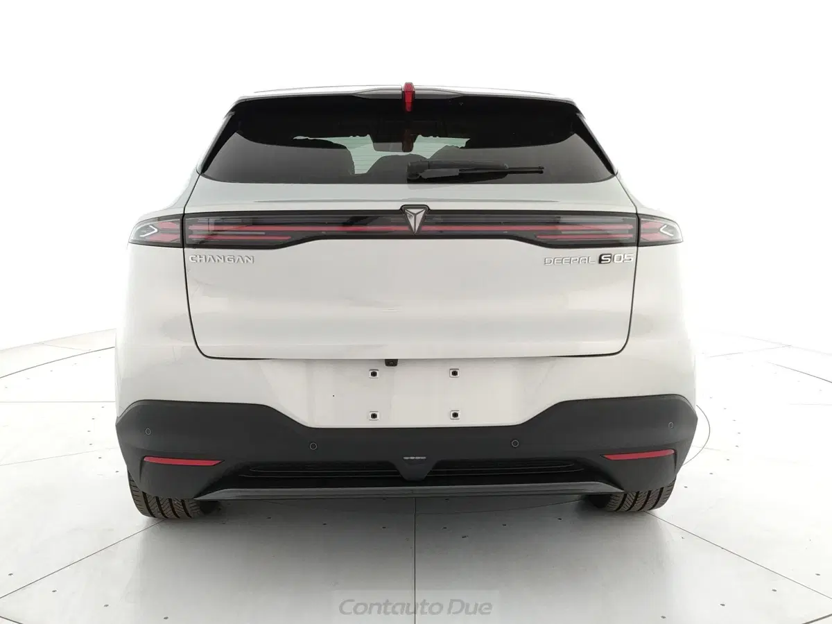Changan Deepal S05 nuova a Caserta (6)