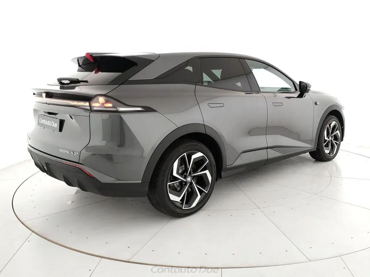 Changan Deepal S05 nuova a Caserta (5)