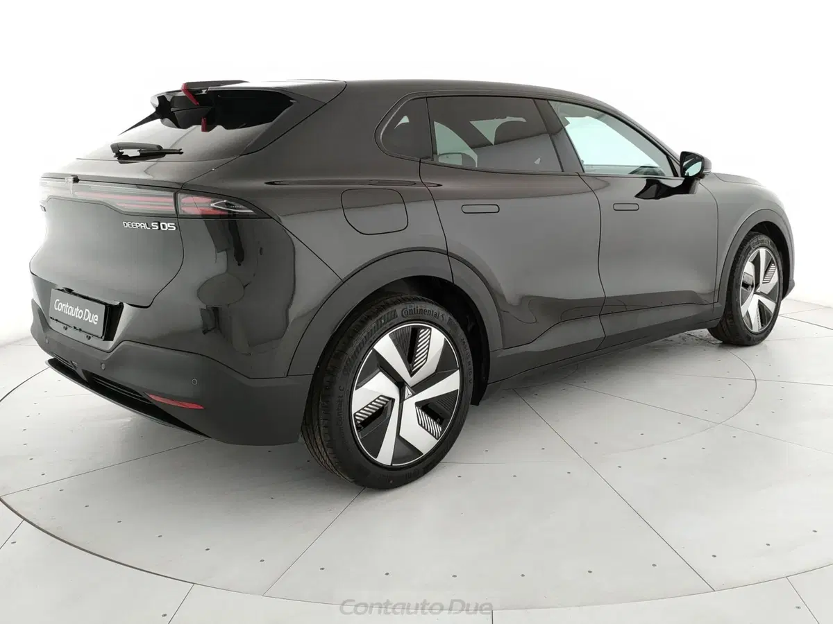 Changan Deepal S05 nuova a Caserta (5)