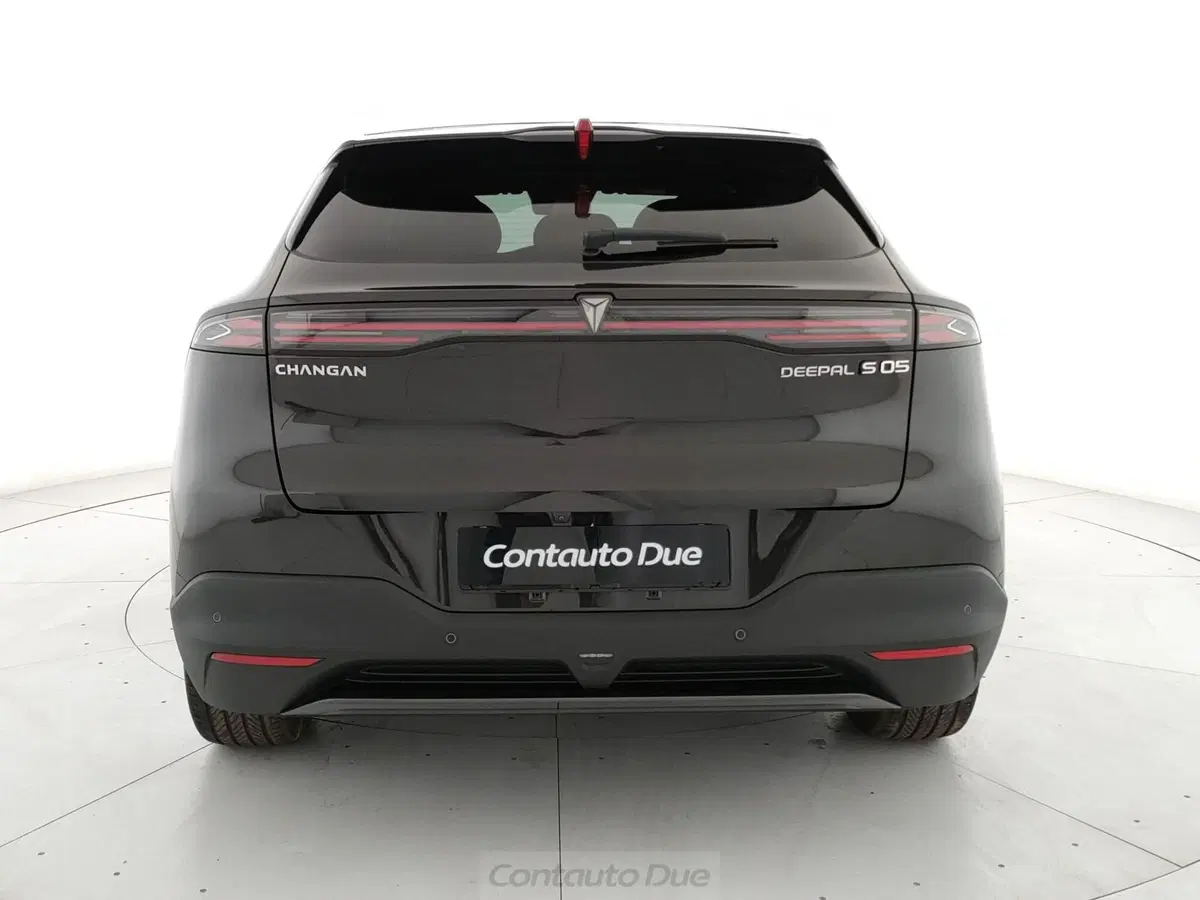 Changan Deepal S05 nuova a Caserta (6)