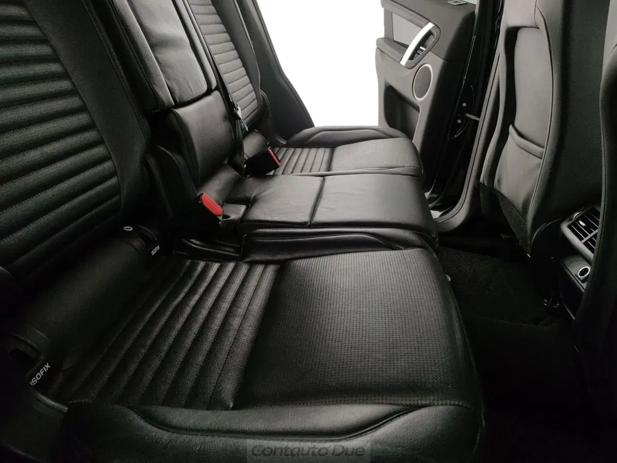 Land Rover Discovery Sport usata a Caserta (13)