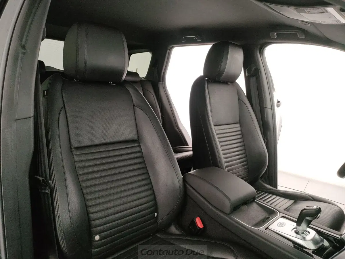 Land Rover Discovery Sport usata a Caserta (15)