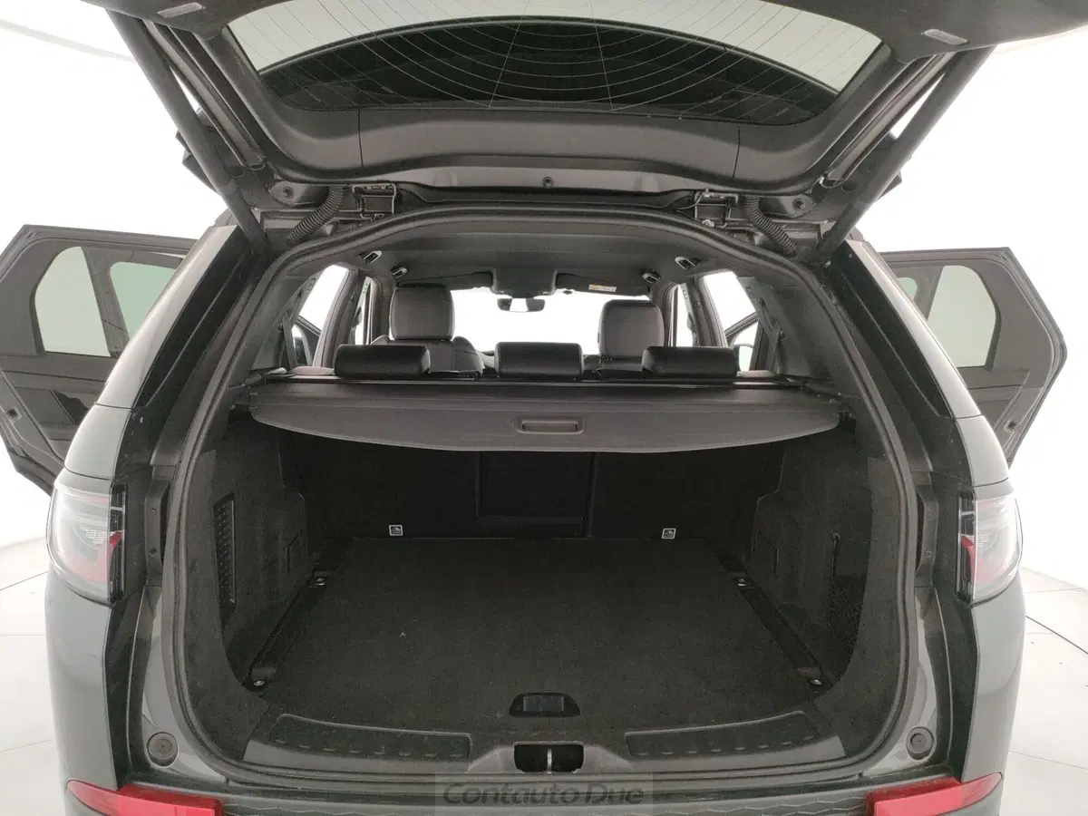 Land Rover Discovery Sport usata a Caserta (9)
