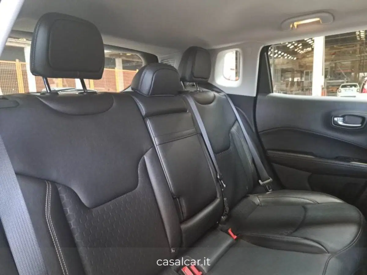 Jeep Compass usata a Salerno (12)