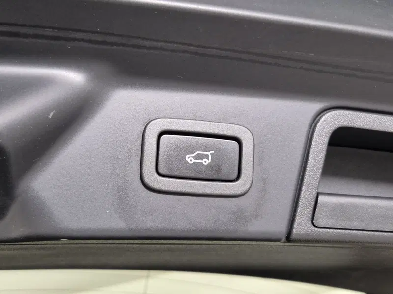 Land Rover Range Rover Velar usata a Torino (20)