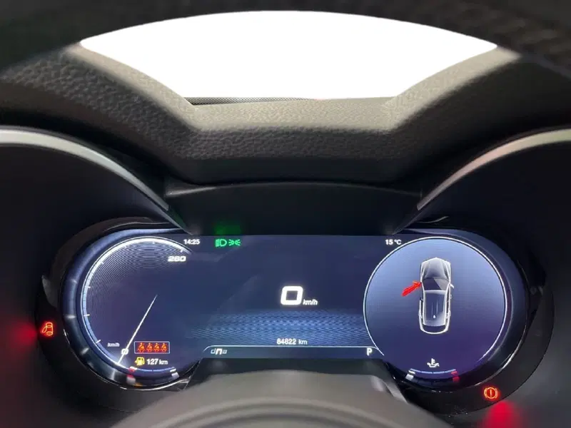 Alfa Romeo Stelvio usata a Torino (14)