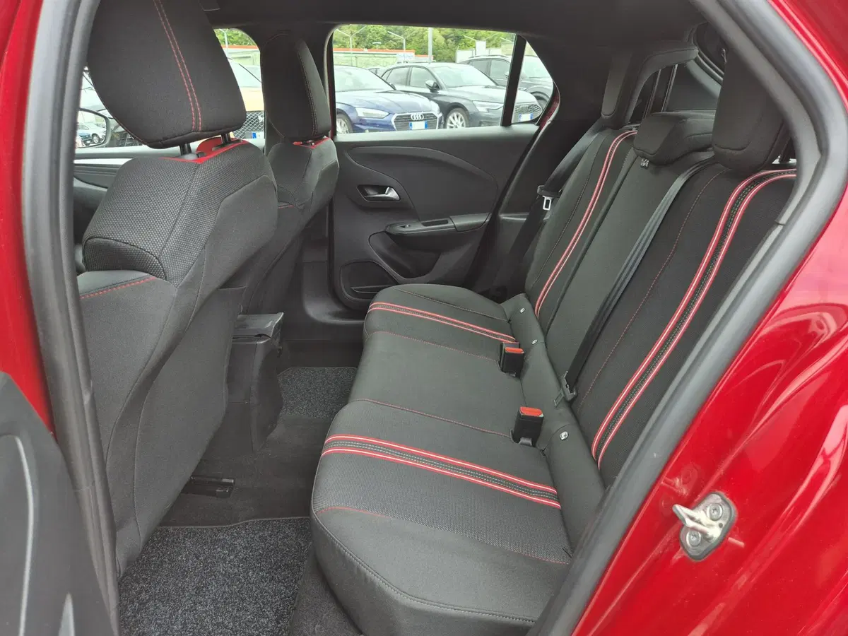 Opel Corsa usata  (7)