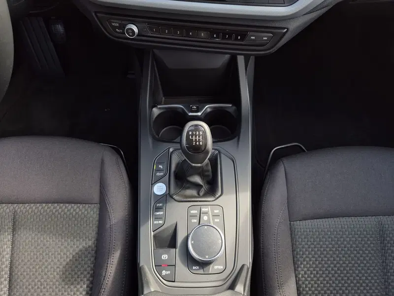 BMW Serie 1 usata  (10)
