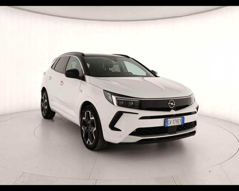 Opel Grandland usata a Caserta