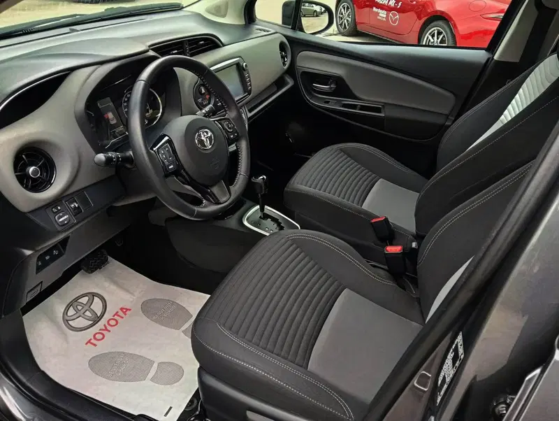 Toyota Yaris usata a Belluno (8)