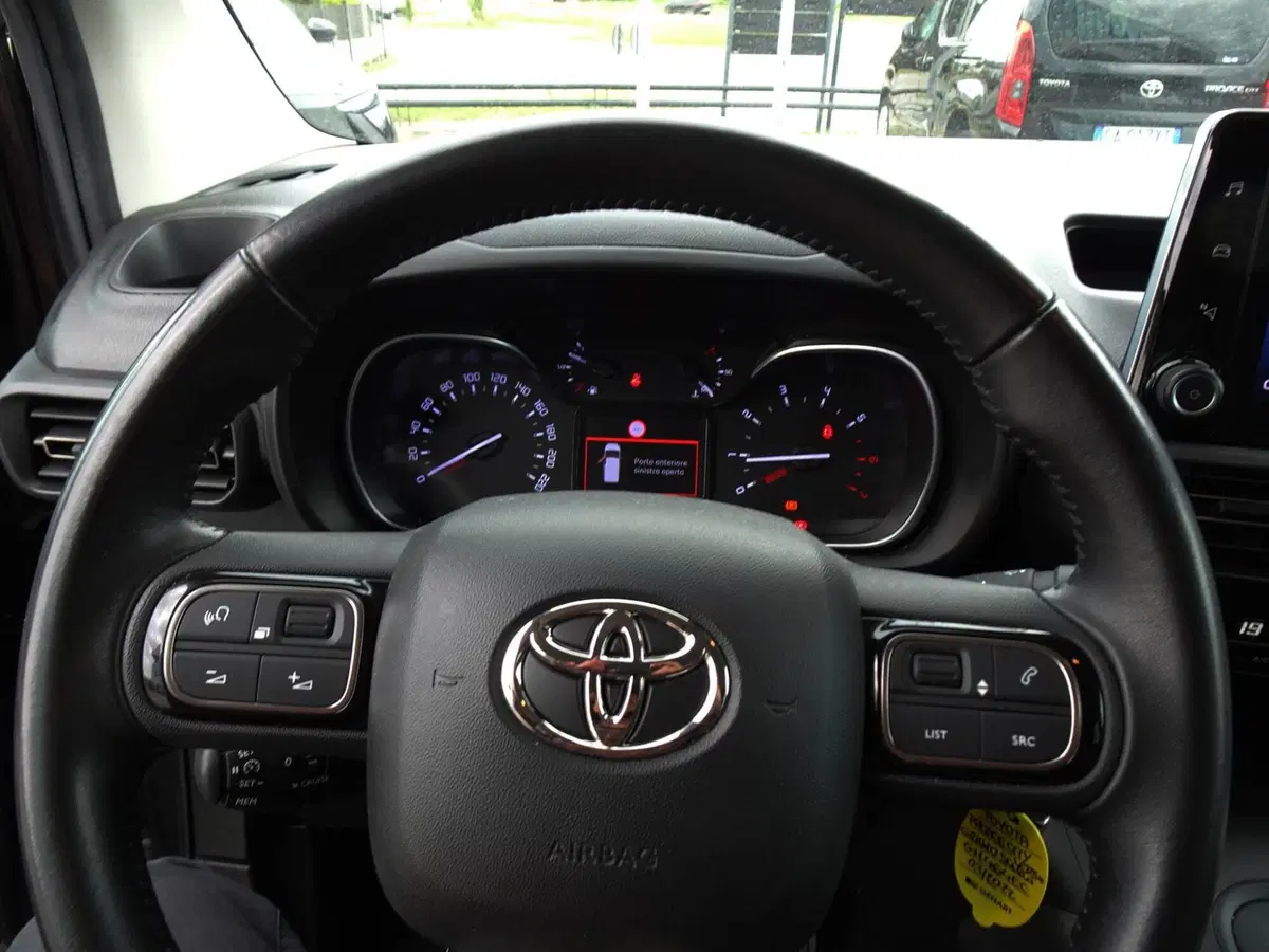Toyota Proace City Verso usata a Treviso (11)