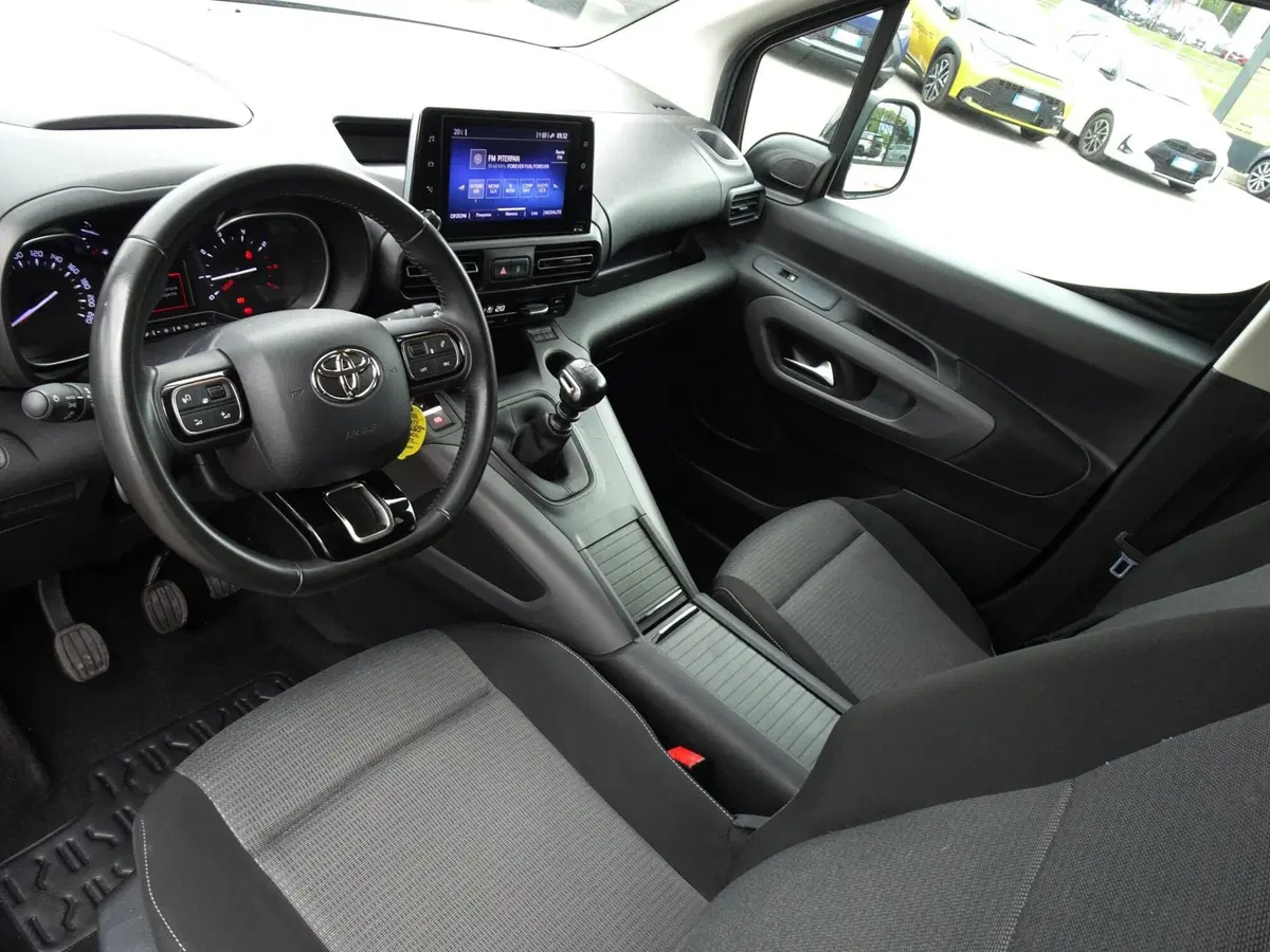Toyota Proace City Verso usata a Treviso (7)