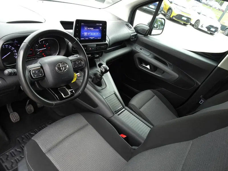 Toyota Proace City Verso usata a Treviso (7)