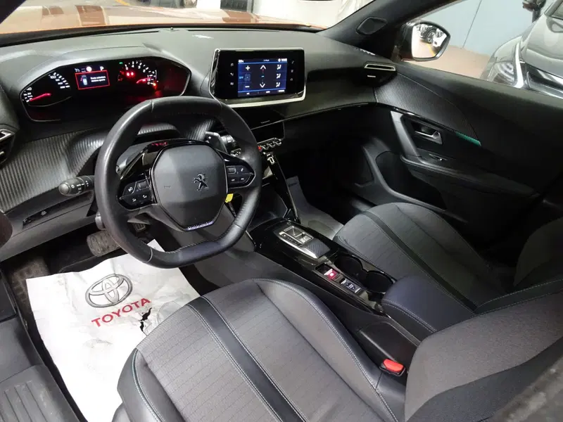 Peugeot 2008 usata a Treviso (6)