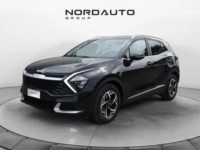 Kia Sportage 1.6 crdi mhev Business dct del 2023 usata a San Fior